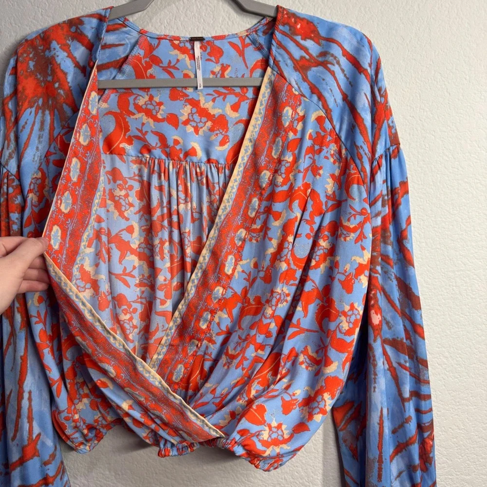 Free People Long Sleeve Printed Top V-Neck Blue Orange Small Boho Lightweight